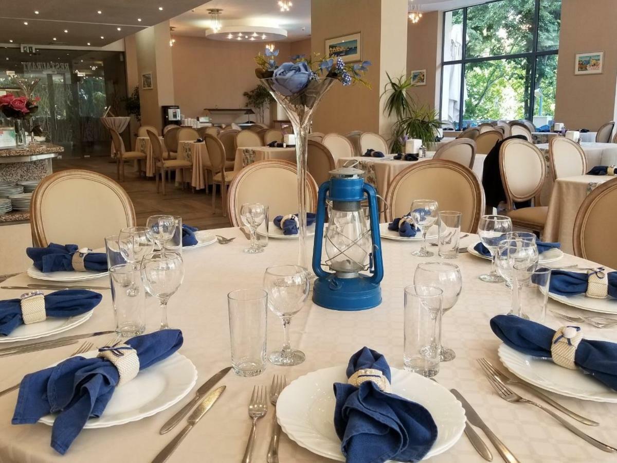 Sofia Hotel Zlatni pjasătsi Eksteriør bilde